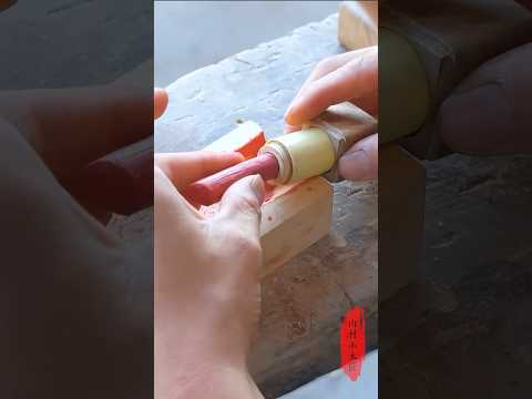 Making Lipstick With Beeswax