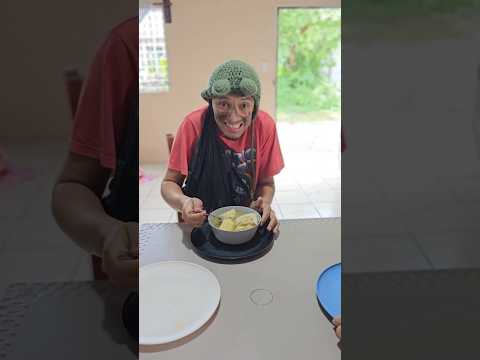 SAPITO NOS ENGAÑA #shorts @lospinguinitossv #humor   #viralvideo @guanacos503