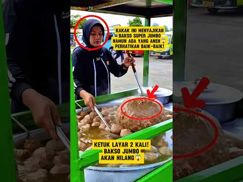 Perhatikan baik-baik Baksonya! Ada Yang Aneh😱‼️#bakso #streetfood #kuliner #shorts #viralshorts