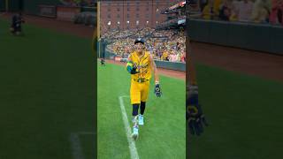 “Ladies’ Choice” Hairspray @kylejackson4 #shortsfeed#zacefron#musical#boltimore#baseball#dance#mlb