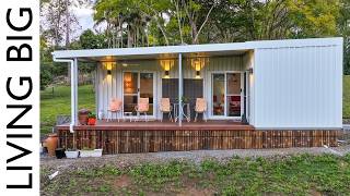 Downsizing & Simple Living in Her Extraordinary Minimalist Tiny Home