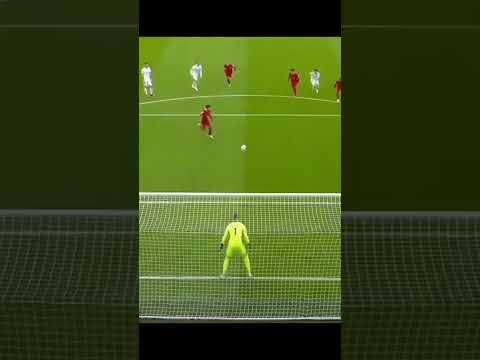 صلاح مبيعرفش يلعب ضربات جزاء