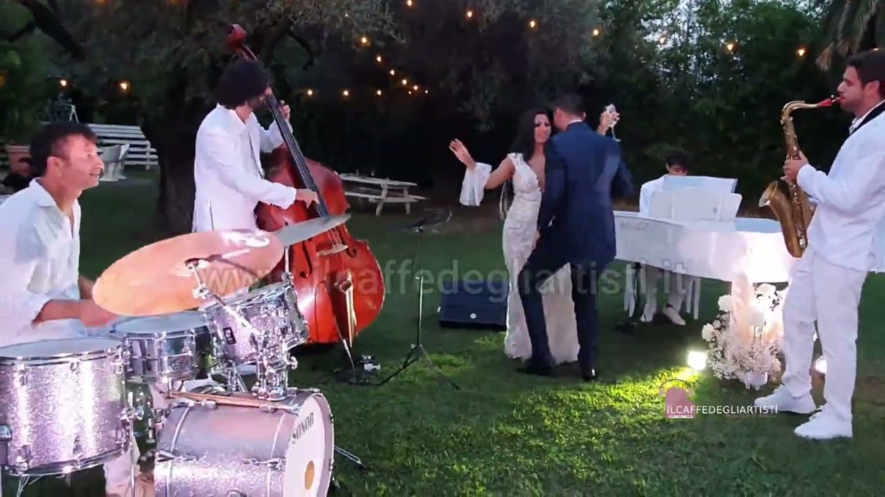 Il caffè degli artisti - musicisti e deejay