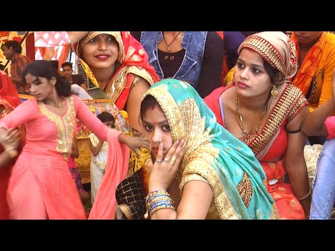इस लड़की का डान्स देख सब रह गये आँखे फाड /बेदरदी दगा देके चले गये //upma shastri