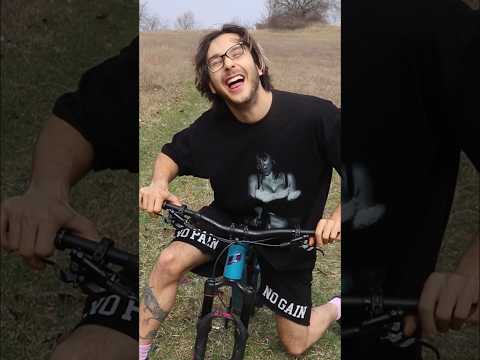 O jedno kolečko míň 😂😂😂😂😂 #shorts #fyp #mtb #bike #biking #trending