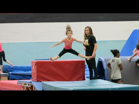 Hayley at Gymnastics Camp ft. Acroanna | elleoNyaH