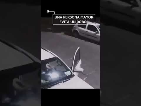 Una persona de edad avanzada evita un robo a mano armada!!!!