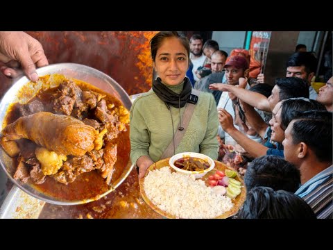 Mutton बनने से पहले ही यहाँ भीड़ लग जाती है | 150 रूपये में खिलाती है भरपेट मटन चावल रोटी