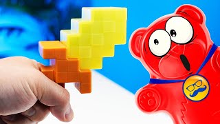 ОТКРЫВАЮ СТРАННЫЕ АНТИСТРЕССЫ МАЙНКРАФТ СМОТРИ ЧТО  НАШЕЛ  МЕДВЕДЬ ВАЛЕРА