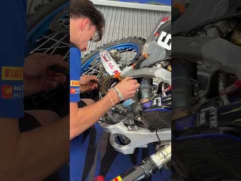 Clutch plate & oil change in between sessions FACTORY #YZ250F