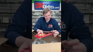 Joey unboxes a new collection!