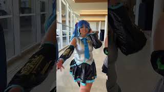 Guess the odd one out ? 😂 #hatsunemiku #cosplay #vocaloid