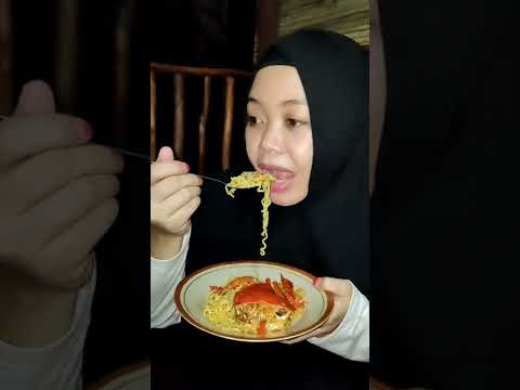 Berburu kerang & kepiting buat makan malam mie seafood pedas 🤤