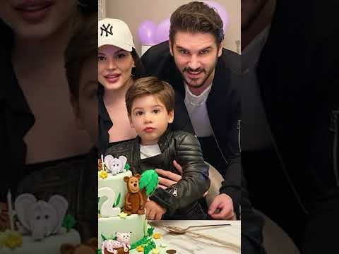 TOLGAHAN SAYIŞMAN VE EŞİ ALMEDA ABAZİ AİLE SAADETİ İLE DİKKAT CEKİYOR #shorts