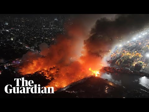 YouTube video thumbnail: Devastating Fire Displaces More Than 1,100 Families in Manila: 'Nothing was Left at all'