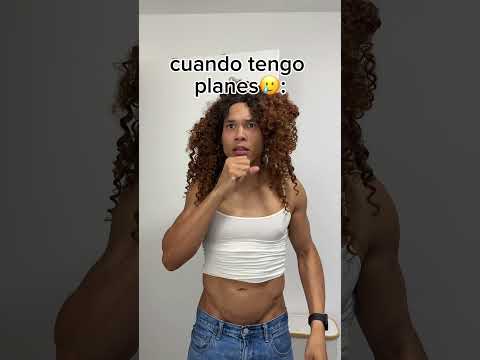 Mi cabello cuando me quedo en casa vs cuando tengo planes 🥲☠️