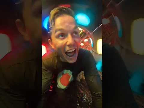 DESCEMOS O TOBOÁGUA DA MÚSICA ! Roni e Luna no BEACH PARK !