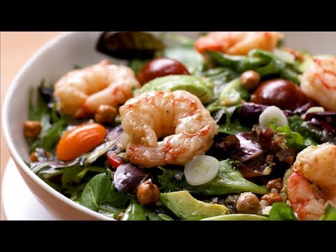 How To Make a Seared Shrimp and Avocado Salad Recipe