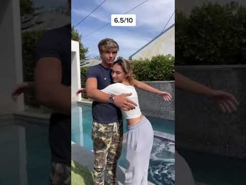 RATING MY FRIENDS HUGS 😉🔥 #shorts