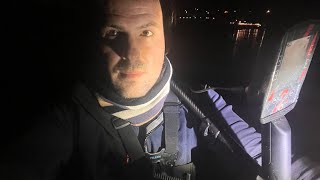 Detección metálica en playa con detector de metales Minelab Manticore - Tesoros enterrados