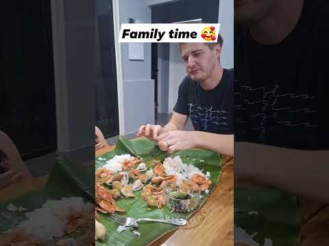 Boodle fight with the kids! the youngest asked for a fork though! 😅 #filipinofood #boodlefight