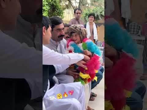 HAJI Sadiq Khan 💀 na bacchon ko paise diye ☠️💦 #viralvideo #pti #ptigovernment #sadiqkhan #subscribe