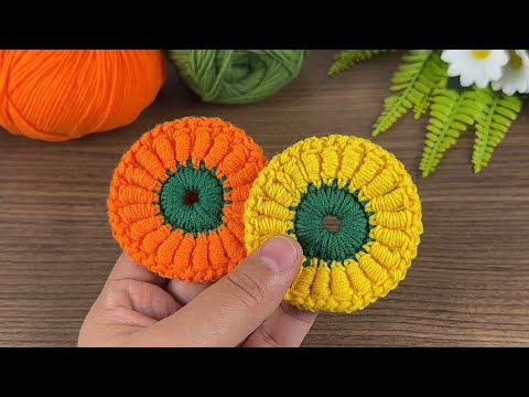 Wow! How beautiful. I made it with orange yarn, a very easy technique crochet flower #crochet