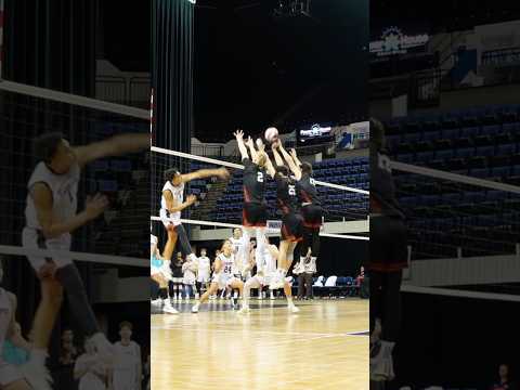 Volleyball Rally Showdown 🔥 SXU vs Benedictine Mesa | NAIA Nationals