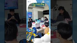 Momen tutor & siswa ngulik logika koding bareng-bareng! ✨🧠 #Shorts #EdukasiAnak #CodingForKids #AiCI