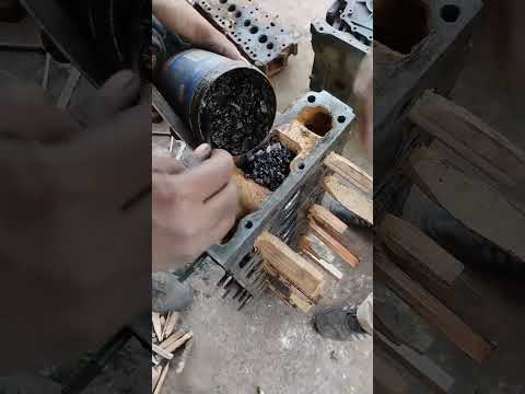 cylinder head cracked & leakage checking #amazingtechnique #mechanic #engine #trending #viralshorts