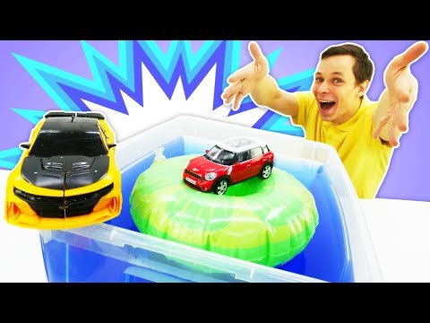 Машинки и Трансформеры купаются в бассейне! Видео игры Автомастерская.