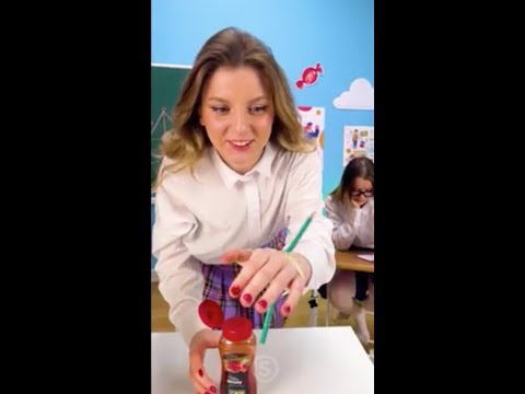 Scherzo della matita attraverso la mano! ✏️😱 Ritorno a scuola shock!