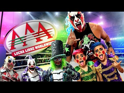 LUCHA LIBRE AAA| NOS REGALAN MASCARAS. Los Chamitos!