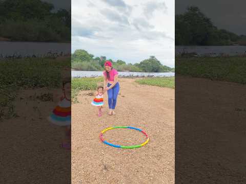 Fugindo da bruxa #humor #comedia #shortvideo