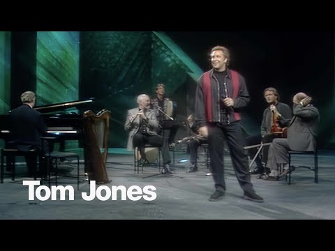 Tom Jones & The Chieftains - Heartbreak Hotel & Cotton Eye Joe (Tom Jones: The Right Time, 1992)