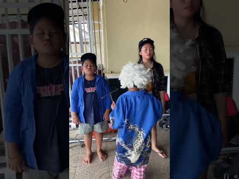 Vidio kocak dan gokil @nyaikembang1nyaikembang1 /ternyata ke 2 orang tua ku sdh tiada😭