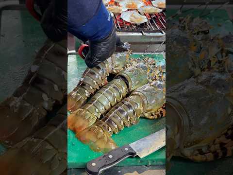 ビッグロブスターのBBQ Triple Giant Lobster BBQ #フード #シーフード #ロブスター #日本 #food #seafood #lobster #thailand
