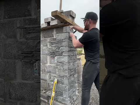 Building stone walls #stonemason #construction