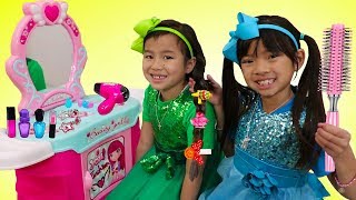 Hair Salon Toys Videos Kansas City Comic Con