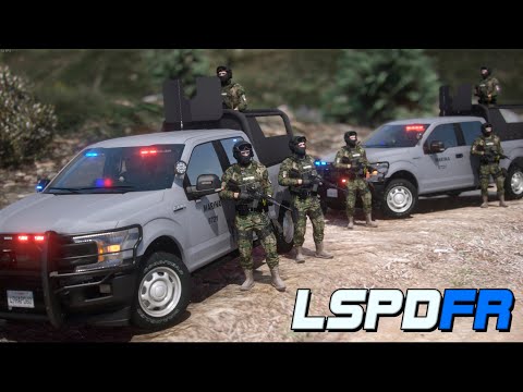 GTA 5 POLICIA | Camioneta del SEMEFO se va al AGUA tras PERSECUCION DE LA MARINA