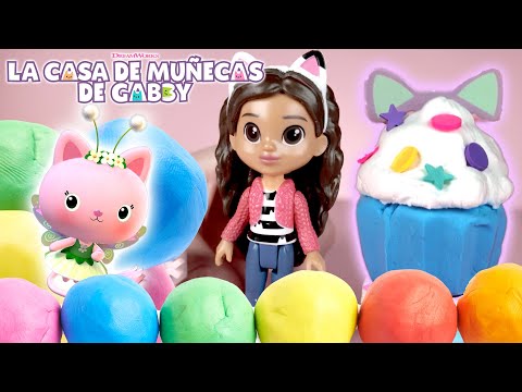 Diversión sensorial con los Gatos de Gabby 🎨 | LAS AVENTURAS DE LA CASA DE MUÑECAS DE GABBY