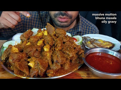 huge spicy mutton masala curry with rice and spicy mutton gravy fried eggs eating show mukbang food