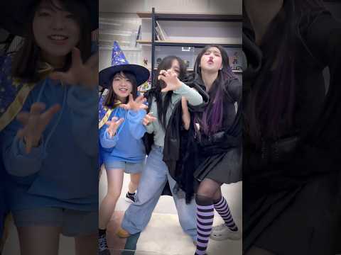 어떤 마녀랑 모험을 떠나볼래?😈🔥