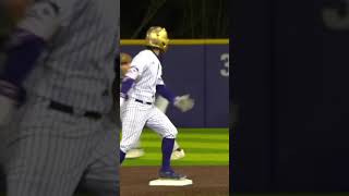 Paul doubles with a strong hit 💥