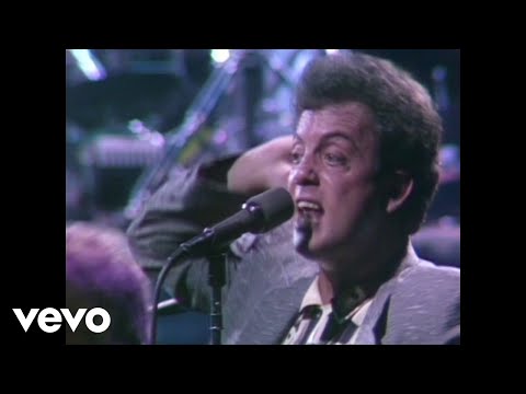 Billy Joel - Uptown Girl (Live at Wembley Arena, June 8, 1984)
