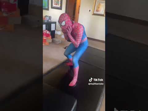 EvanTubeHD Got Bit by a Radioactive Spider!