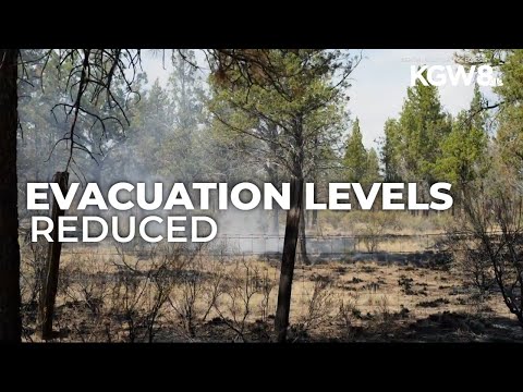 YouTube video thumbnail: Firefighters Battle Flat Fire Near Sisters, Oregon; 2,300 Homes at Risk, as Containment Stands at 7%