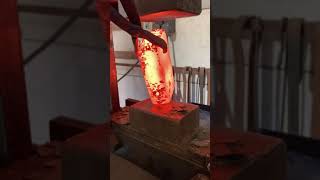 29T Juggernaut vs. Axe Billet
