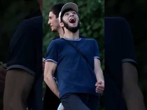 Покупаем леденец говорит 😄