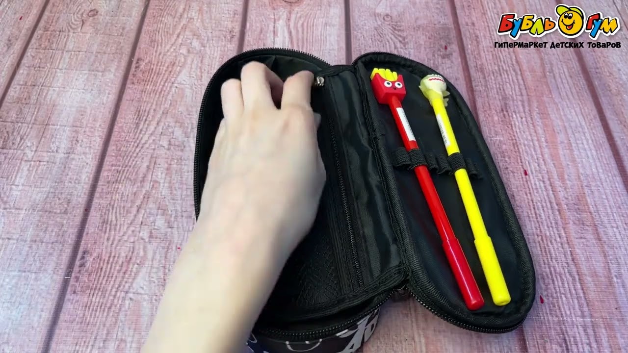 Пенал JUNGER Черно-белое граффити один отдел - видео